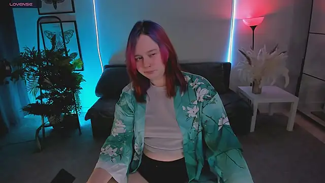 lunaalli online show from 02.02.26