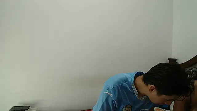 Snapshot of Aria_Arthur chatting on 11.06.25 Aria Arthur online show from 11.06.25