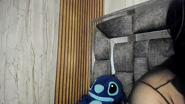 Snapshot of Cherry__Hot chatting on 10.20.25 Cherry Hot online show from 10.20.25