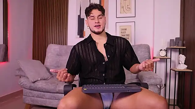 DaviesBrown online show from 10.03.25