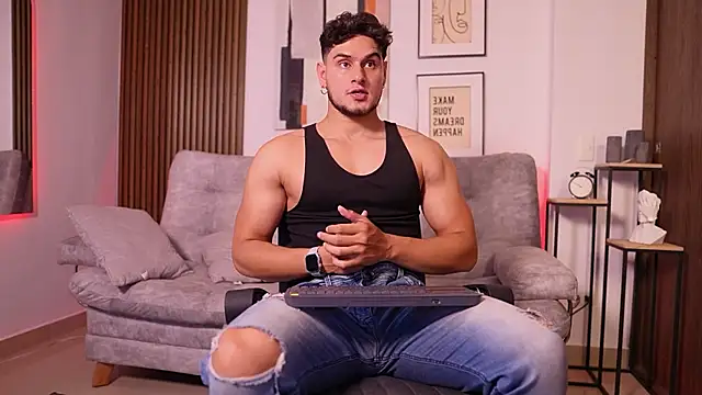 DaviesBrown online show from 10.04.25