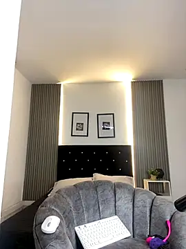 Snapshot of ashlycarteer chatting on 09.11.25 ashlycarteer online show from 09.11.25