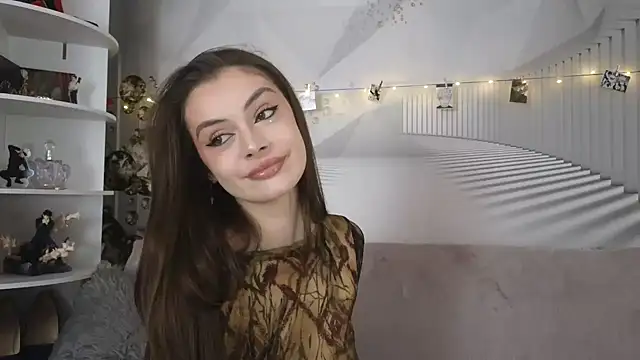 EvoletteLouLou online show from 11.24.25