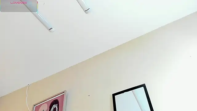 isabella milf  online show from 09.08.25