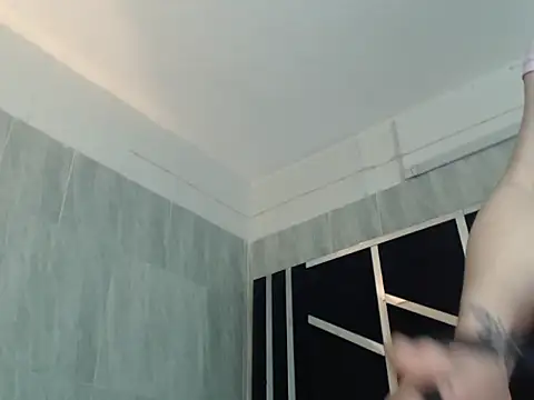 Snapshot of chaniesmith69x chatting on 10.20.25 chaniesmith69x online show from 10.20.25