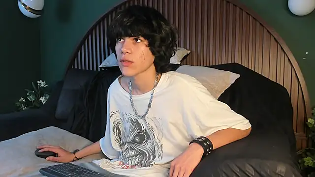 Diamond twink online show from 07.19.26