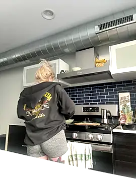 seeunexttuesday online show from 10.21.25