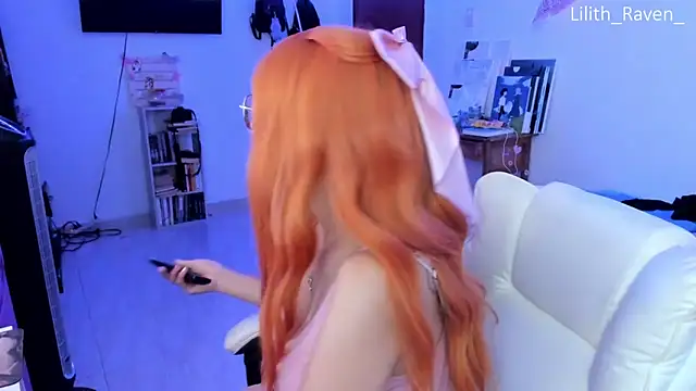 Snapshot of Lilith_Raven_ chatting on 09.13.25 Lilith Raven online show from 09.13.25