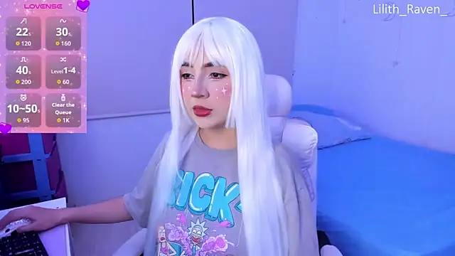 Snapshot of Lilith_Raven_ chatting on 11.27.25 Lilith Raven online show from 11.27.25