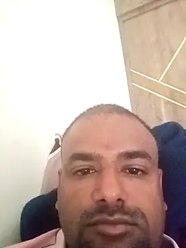 Snapshot of sree4143 chatting on 11.13.25 sree4143 online show from 11.13.25