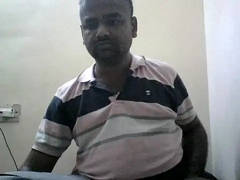 Snapshot of sree4143 chatting on 11.25.25 sree4143 online show from 11.25.25