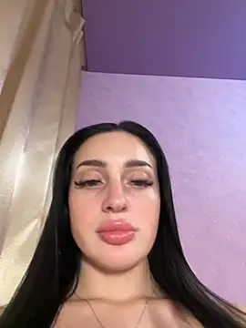 Soft Pleasure online show from 12.05.25