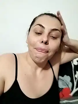 LarisseBelle online show from 02.26.26