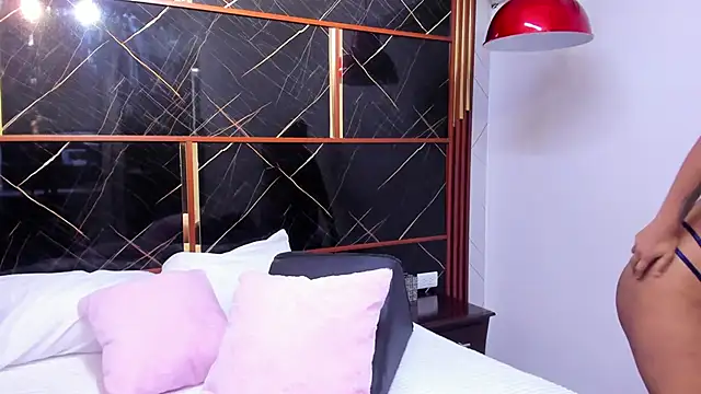 HannyThompson online show from 09.09.25