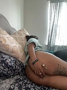 honeycombhalo online show from 04.13.26