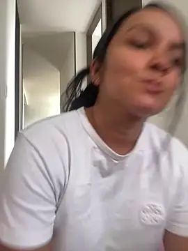 Snapshot of Nova_Gabriela chatting on 11.07.25 Nova Gabriela online show from 11.07.25