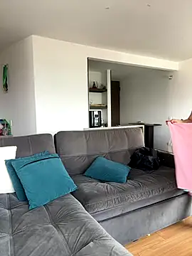 Snapshot of Nova_Gabriela chatting on 11.11.25 Nova Gabriela online show from 11.11.25