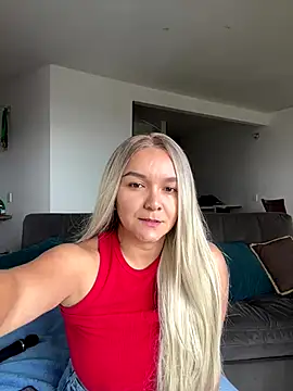 Snapshot of Nova_Gabriela chatting on 11.26.25 Nova Gabriela online show from 11.26.25