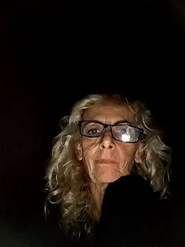 clarabell4 online show from 09.15.25