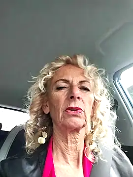 clarabell4 online show from 10.17.25