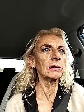 clarabell4 online show from 10.30.25