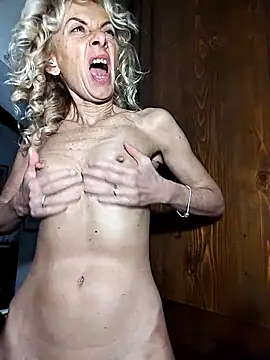 clarabell4 online show from 12.02.25