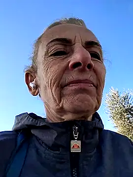 clarabell4 online show from 02.01.26