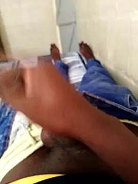 Snapshot of 92donis chatting on 11.29.25 92donis online show from 11.29.25