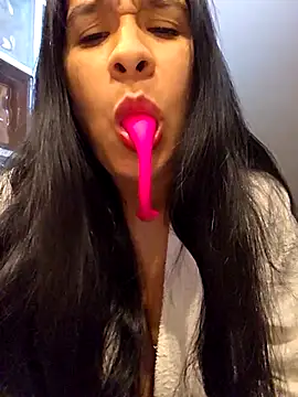 palomasex26 online show from 11.20.25