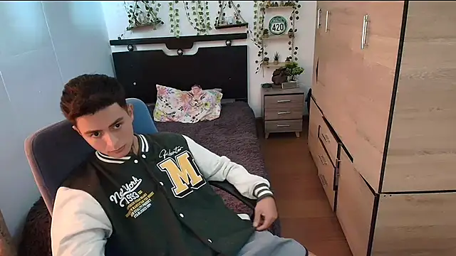santii ss online show from 06.01.26