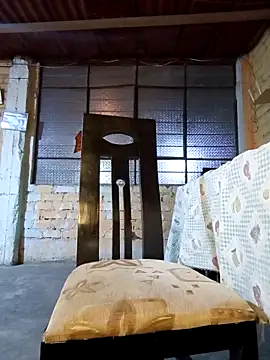 Snapshot of LecheDeSoya666 chatting on 10.26.25 LecheDeSoya666 online show from 10.26.25