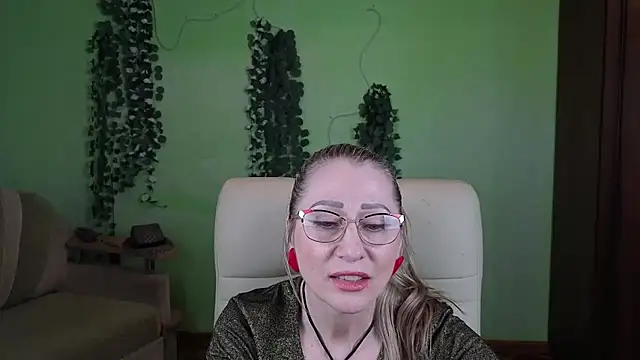 Habibi Honeyy online show from 10.19.25