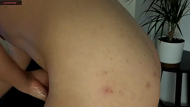 NoFace Model online show from 10.09.25