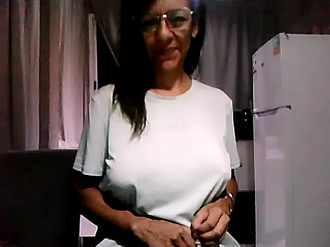 Vanestrip 69 online show from 04.17.26