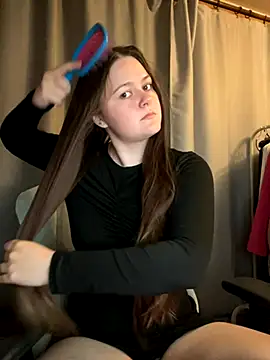 Snapshot of Cuty_Kitty chatting on 09.12.25 Cuty Kitty online show from 09.12.25