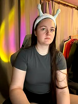 Snapshot of Cuty_Kitty chatting on 09.23.25 Cuty Kitty online show from 09.23.25