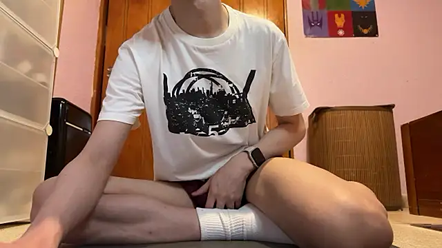 Snapshot of DylanNewell chatting on 09.25.25 DylanNewell online show from 09.25.25