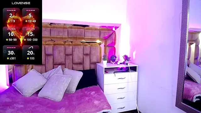 Camila Mishiima1 online show from 11.26.25