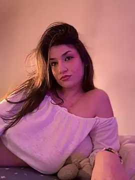 ScarletBloom  online show from 03.11.26