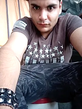 Snapshot of LuxuriousCure4 chatting on 09.15.25 LuxuriousCure4 online show from 09.15.25