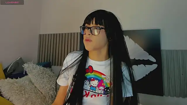 Blue Sixx online show from 10.11.25