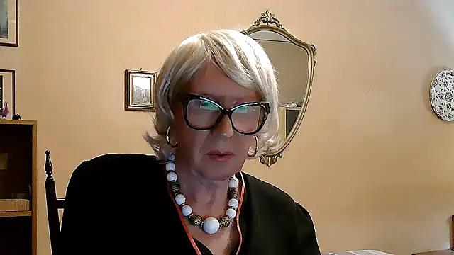 ROBY SWEETHOT online show from 09.29.25