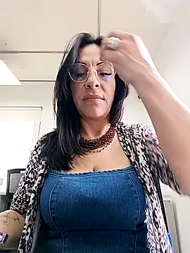  Kamy Hot online show from 12.05.25