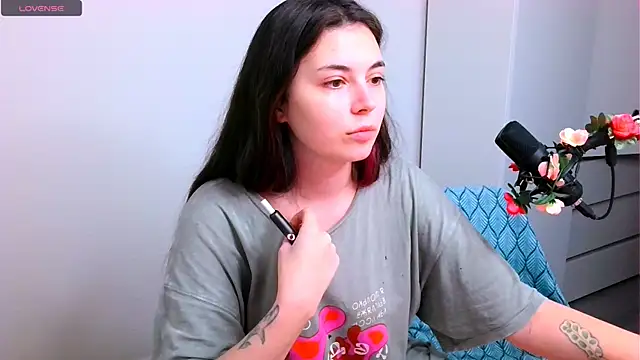 peachyness online show from 11.30.25