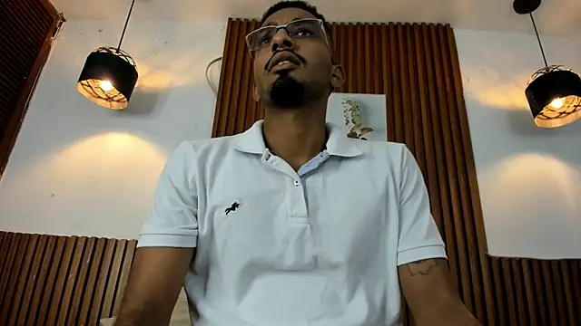 Darwin mayo online show from 10.17.25