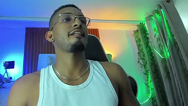 Darwin mayo online show from 03.13.26