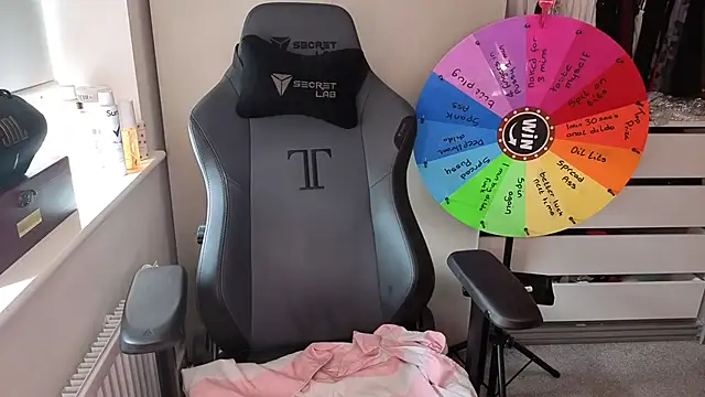 Lilly-Luscious online show from 03.28.26