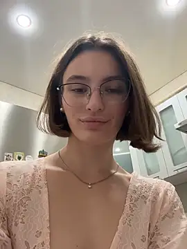 ZariaFlame online show from 10.10.25