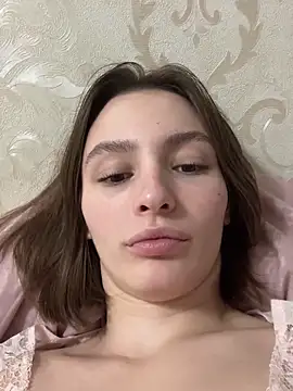 ZariaFlame online show from 11.10.25