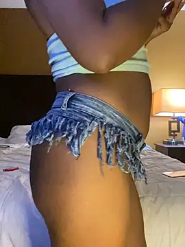 StaciDiamond online show from 12.20.25